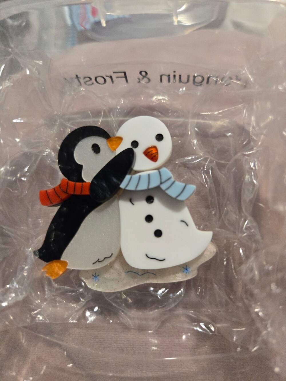 La Vidriola Penguin Snow Buddies Brooch